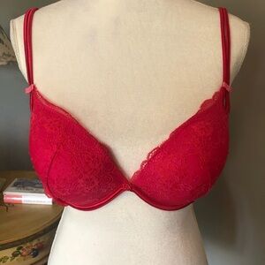 Victoria’s Secret 🍓 Sexy Little Things bra